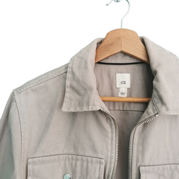 River Island Stone/Beige Men's Utility Denim Jacket - Picture 3 of 8